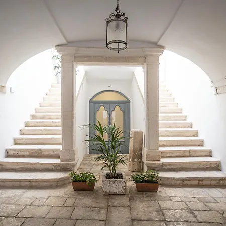 Corte Nobile - Residenze Storiche Nel Cuore Della Citta Bianca Πανσιόν Ostuni