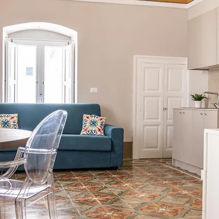 Affittacamere Corte Nobile - Residenze Storiche Nel Cuore Della Bianca