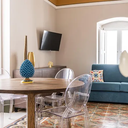 Corte Nobile - Residenze Storiche Nel Cuore Della Citta Bianca 3*