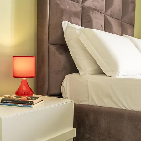 Corte Nobile - Residenze Storiche Nel Cuore Della Citta Bianca 3*