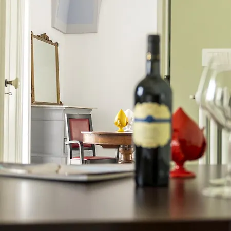 Corte Nobile - Residenze Storiche Nel Cuore Della Citta Bianca بيت ضيافة 3*